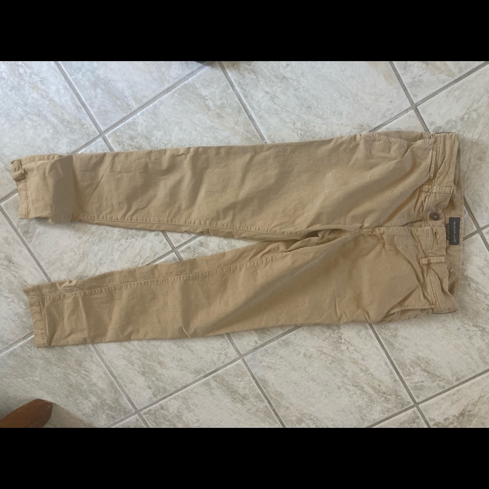 Guys American Eagle kahki pants